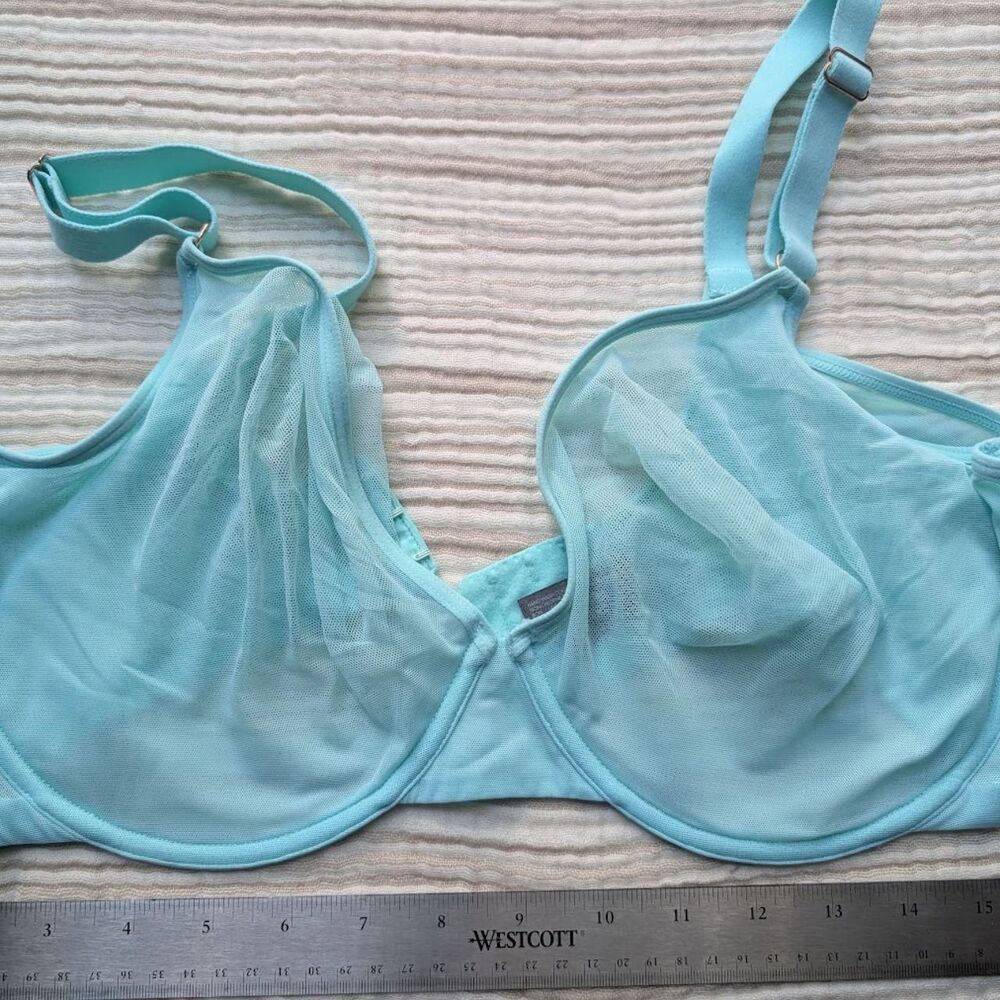 Smart-and-sexy Women's Blue and Green Bra